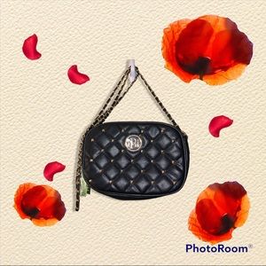 BADGLEY MISCHKA VEGAN LEATHER DIAMOND QUILTED CAMERA BAG
